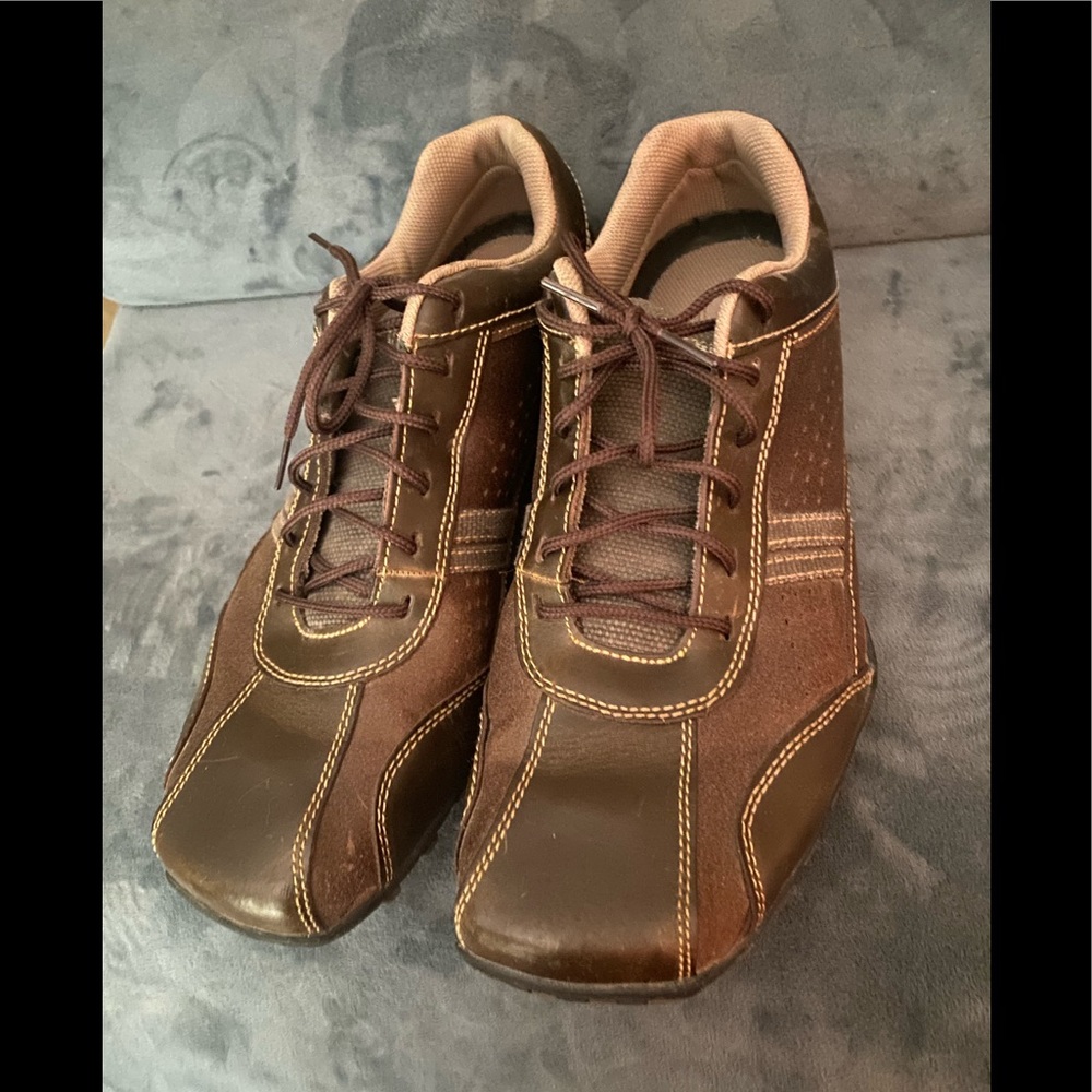 Sketchers